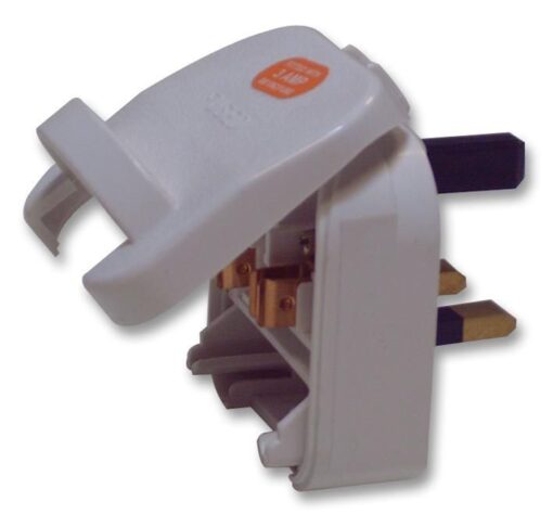 SCP Euro Plug Converter 2 Pin Schuko SCP Plug to Fused 3 Pin UK Mains 3A White
