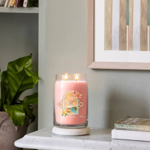 Yankee Candle Capri Glow Candle - Image 2